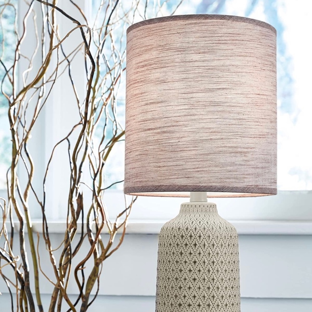 Signature Design by Ashley Donnford Textured Diamond Pattern Ceramic Table Lamp